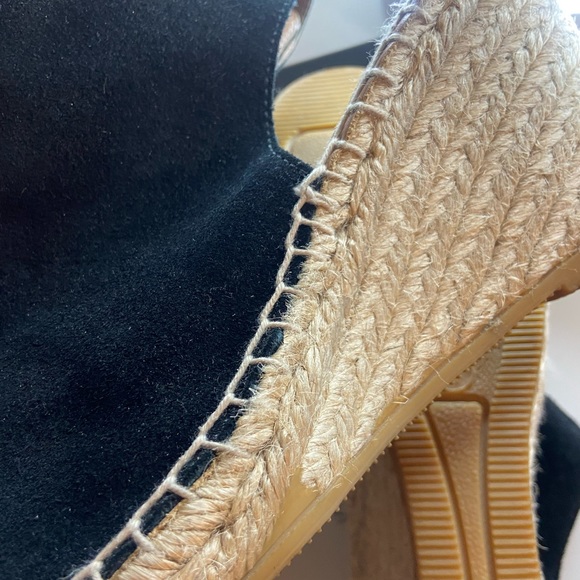 Browns Couture Shoes - Picture 5 of 7